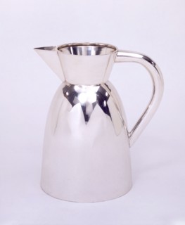 Dresser, Carafe à vin