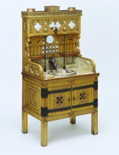 Burges, Table de toilette Vita Nova
