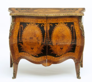 Cobb, Commode
