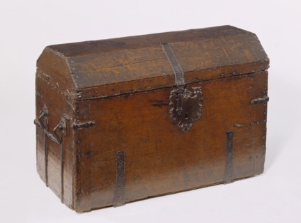 Travelling Trunk. England, late 16th century-early 17th century