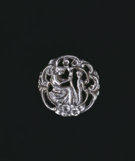 Button, by William Comyns & Sons. London, England, early 20th century