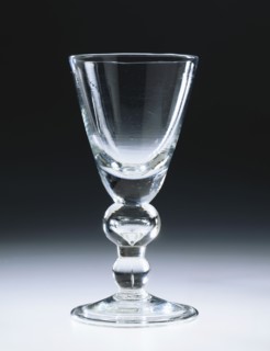 Drinking glass, by Ravenscroft. England, late 17th century