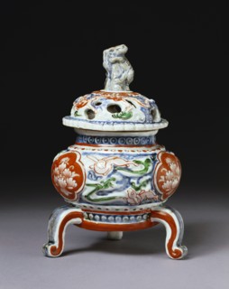 Incense burner. Japan, early 18th century