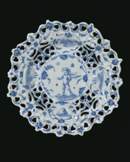 Maiolica dish. Savona, Italy, mid-17th century