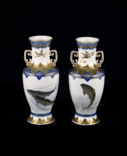 Pair of Vases. Japan, 19th century