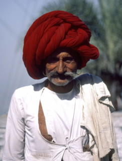 Sur la route de Bambora, au sud du Rajasthan, en Inde