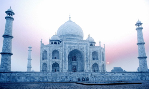 Taj Mahal au lever du soleil, Agra, Uttar Pradesh, India.