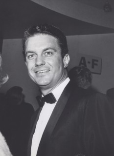 Cliff Robertson
