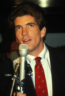 Entertainment News - December 00, 1988