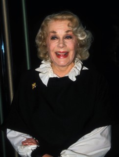Entertainment News - December 00, 1990