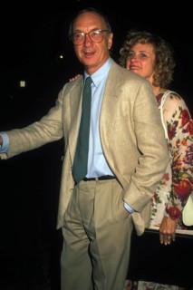 Entertainment News - December 00, 1990
