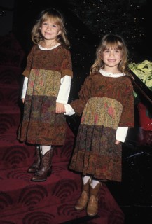 Entertainment News - December 00, 1992