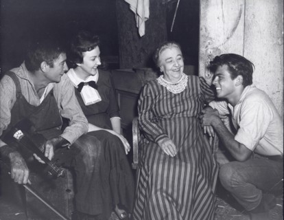Entertainment News - April 2, 1959
