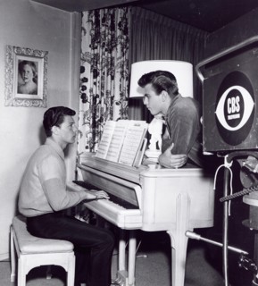 Entertainment News - Jan. 17, 1960
