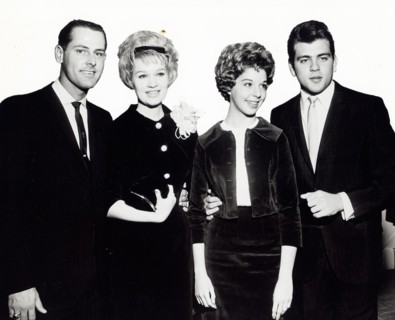 Entertainment News - April 3, 1961