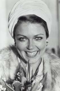 Entertainment News - March 8, 1974