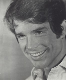 WARREN BEATTY