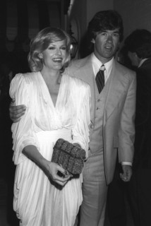Gloria Loring
