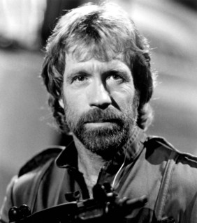 Chuck Norris Stills Ang