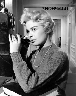 Sandra Dee Sw