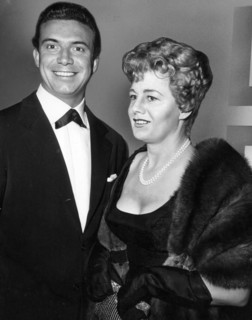 Shelley Winters Retro