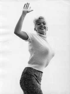 Jayne Mansfield Smiling and Waving